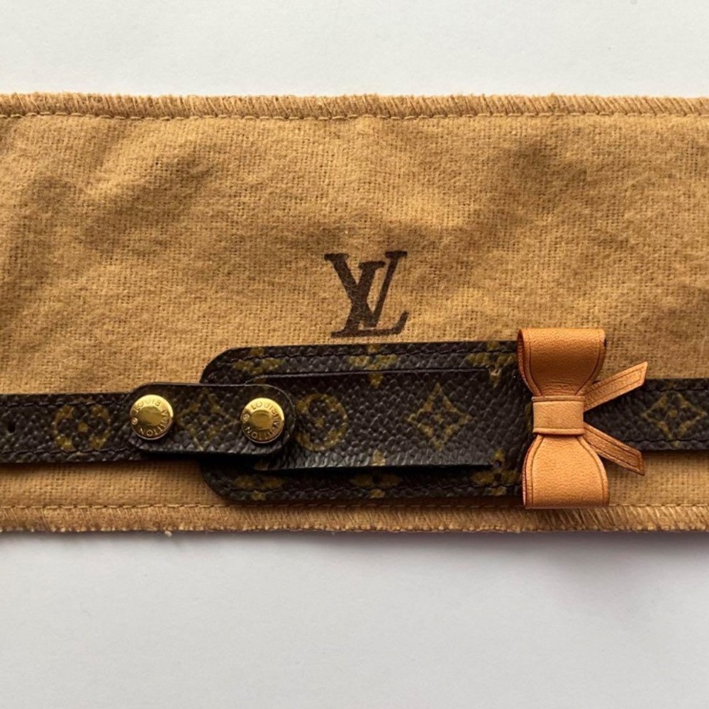 Louis Vuitton monogram Leather Bracelet - Picture 3 of 8